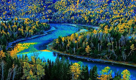 暢游天喀：天池、喀納斯、禾木、世界魔鬼城、獨山子大峽谷、可可托 海航拍8日游